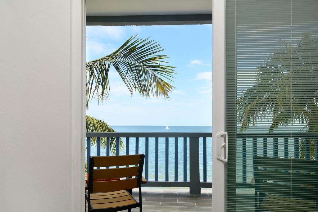 Parrot Cove Lodge Hopkins Exterior foto