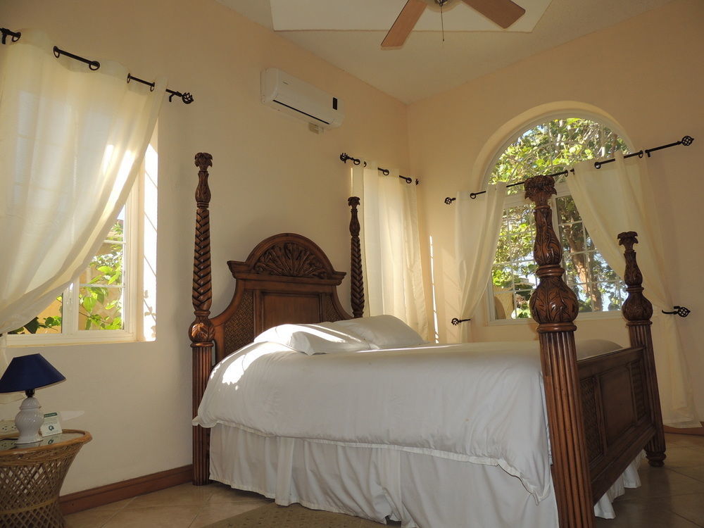 Parrot Cove Lodge Hopkins Exterior foto
